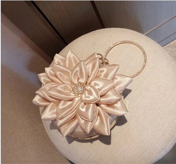 Jasmine Petal Beige Clutch